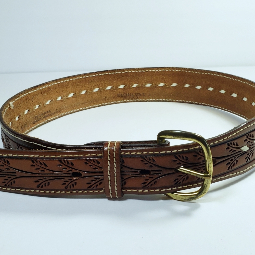 Vintage Tooled Leather Western Cowboy Belt - Picture 3 of 7